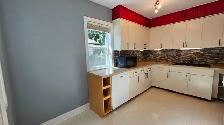 2 Bedroom 1 Bathroom Full House for Rent - Photo 12