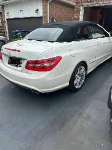 Mercedes Benz E350 Convertible 2011 - Photo 4