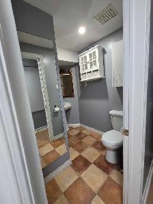Basement Apartment for Rent - Photo 7
