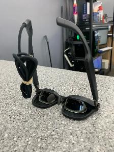 Xreal Air 2 Pro AR Glasses - Photo 2