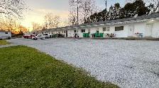 4-1812 Longwoods Rd