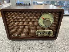Victrola VRS-2800 Clock Radio