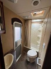Jayco Whitehawk Travel Trailer, 28ft, 2013, great condition - Photo 5