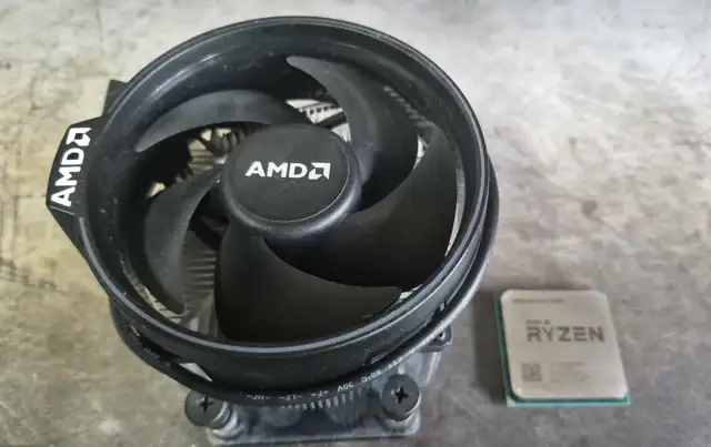 AMD RYZEN 7 2700 8-CORE / 16-THREAD   WRAITH SPIRE – AM4 – $90