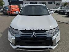 2022 Mitsubishi Outlander PHEV : Backup Camera - Photo 2