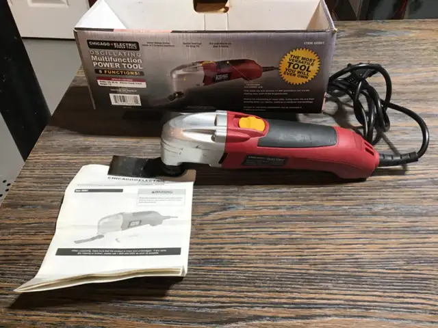 MULTIFUNCTIONAL OSCILLATING TOOL