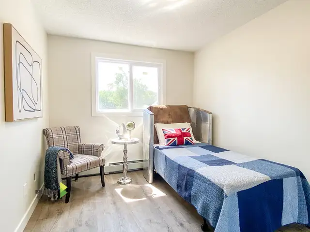 Strathcona Apartments - 1 Bedroom Apartment for Rent