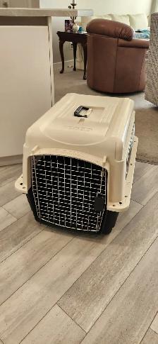 Petmate Dog Kennel 28in Medium Size, Save Over 40%, 780-455-4858