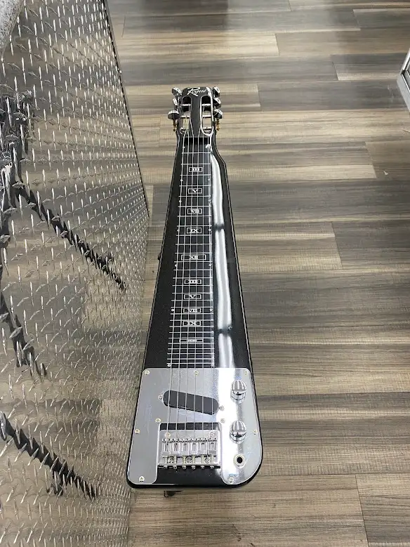 Rogue RLS-1 Guitare Lap Steel