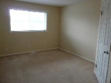 2 Bedroom, 1.5 Bathroom Main Level of Home in Rosedale - Photo 4