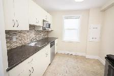 321 Enfield Cresecent - One-Bedroom Suite Apartment for Rent - Photo 10