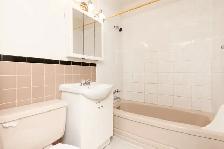 365 Edison Avenue - Two-Bedroom Suite Apartment for Rent - Photo 17