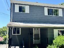 West End Halifax 3198 Beresford Rd | 2BR, 1B Upper | Avail Oct 1