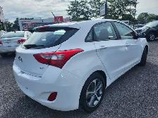 2016 Hyundai Elantra  GT GLS TRES BAS KM GARANTIE 1 ANS - Photo 8
