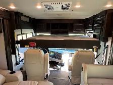 2024 HOLIDAY RAMBLER NAUTICA 34RX — ONLY 23,132 KM! - Photo 6