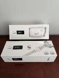 NEW ResMed AirMini AutoSet Travel CPAP Machine   P10 Mask Pack