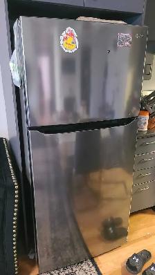 Refrigerator