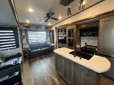 2022 Forest River Sabre 36BHQ, SPACIOUS MID-DEN/BEDROOM, LOFT - Photo 22