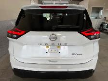 2024 Nissan Rogue SV Tech / Midnight / AWD / Low Kms /0 Accident - Photo 4