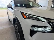 2024 Nissan Rogue SV Tech / Midnight / AWD / Low Kms /0 Accident - Photo 28