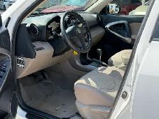 2008 Toyota RAV4 4WD - Photo 4