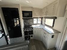 2024 KEYSTONE COUGAR 24SABWE, COUPLES UNIT - Photo 12