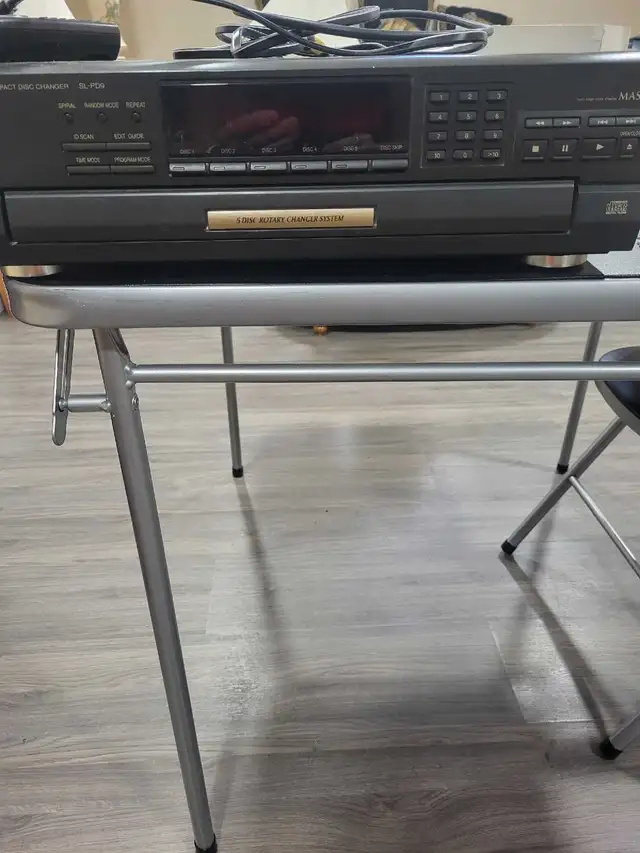 Technics cd player