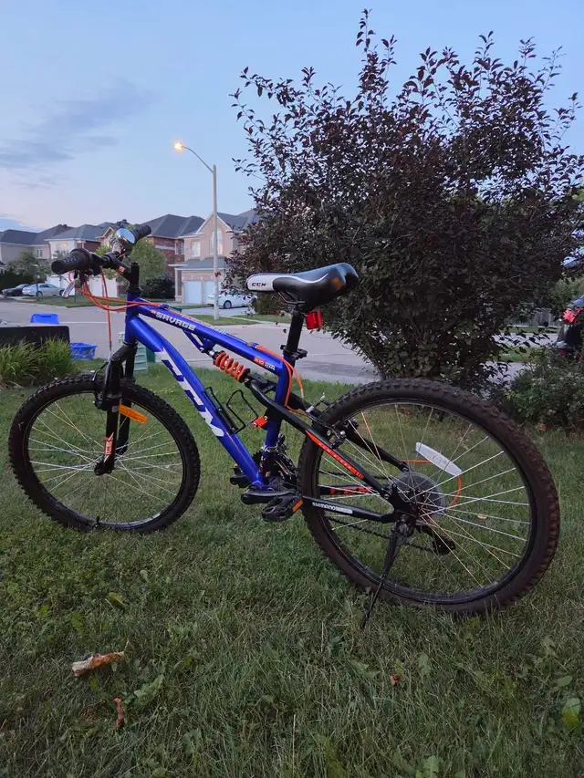 SAUAGE.   CCM 24 MOUNTAIN BIKE for $ 150.00
