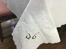 Embroidered Rectangular Tablecloth - Photo 3
