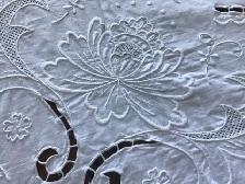 Embroidered Rectangular Tablecloth - Photo 4