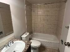 SPACIOUS – RENOVATED – PET FRIENDLY - Photo 11
