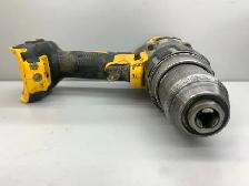 Dewalt DCD996 Hammer Drill - Photo 3
