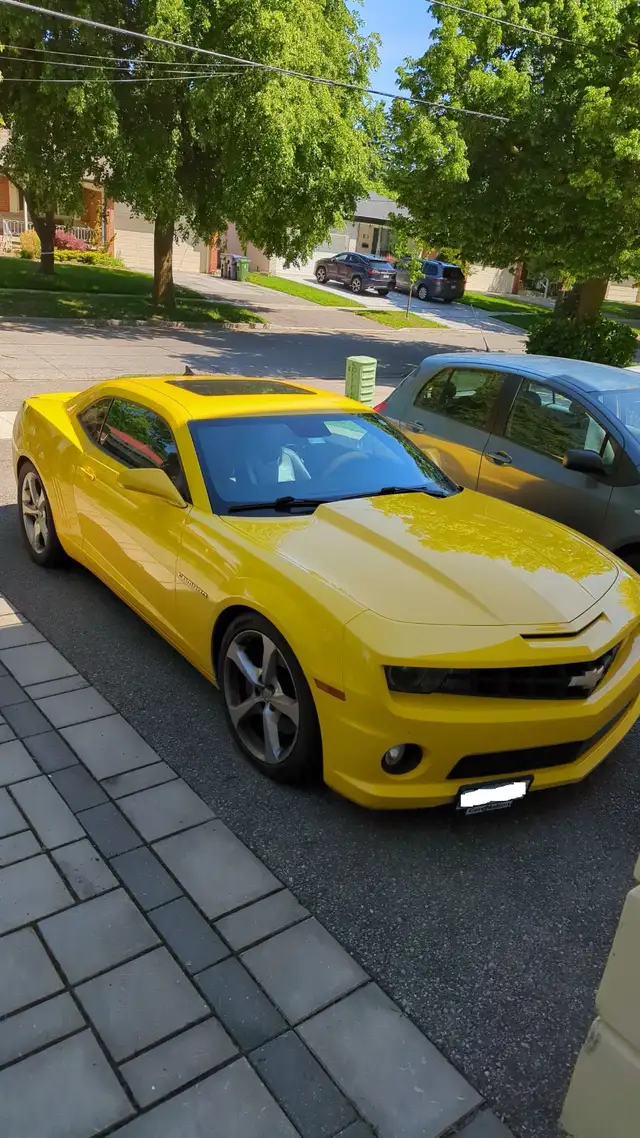 2010 Chevy Camaro SS V8 Engine Yellow 85000km