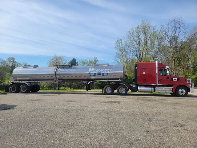 CLASS 1 DRIVER REQUIRED- TANKER AND/OR SUPER B PNEUMATIC