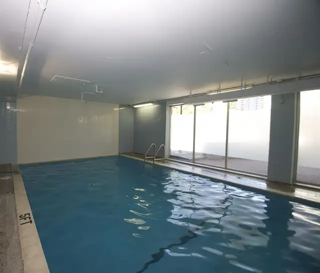 1 Bedroom Apartment in Ottawa West for October or November