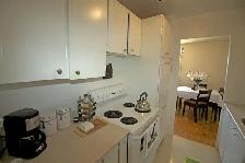 1 Bedroom Apartment in Ottawa West for October or November - Photo 6