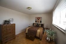 1 Bedroom Apartment in Ottawa West for October or November - Photo 14