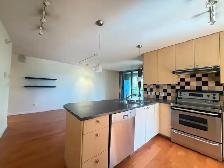 Vancouver 2-Bedroom   2-Bathroom Condo Unit for Rent! - Photo 4