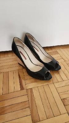 clothing - Photo 8