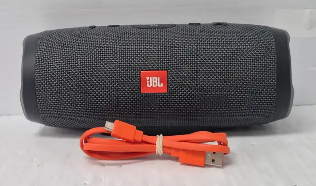 (N9750644) JBL CHARGE ESSENTIAL Wireless Speaker