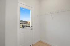 Major Rental Incentives! Brand New Townhouses in Sylvan! - Photo 11