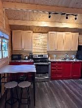 3 bed 1 bath cottage for mid term rent