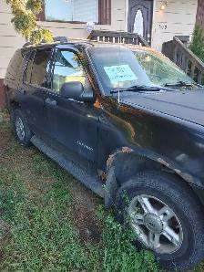 Ford Explorer - Photo 3
