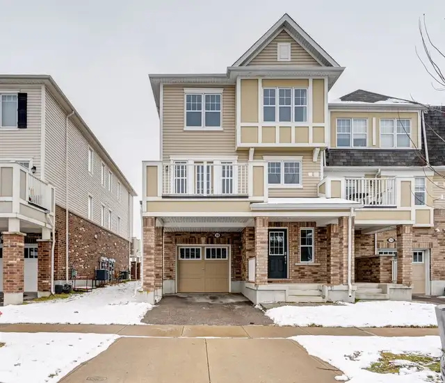 3 Bedroom Townhouse in Huron Area- Kitchener for Rent