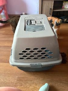 Pet Carrier - Photo 3