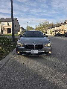 2011 BMW 750i xDrive V8 Twin Turbo - READ BIO ! - Photo 5