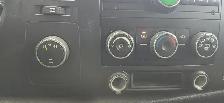 2007 Chevrolet Silverado 2500HD 4x4 - 8FT Box - Tow Package - Photo 15