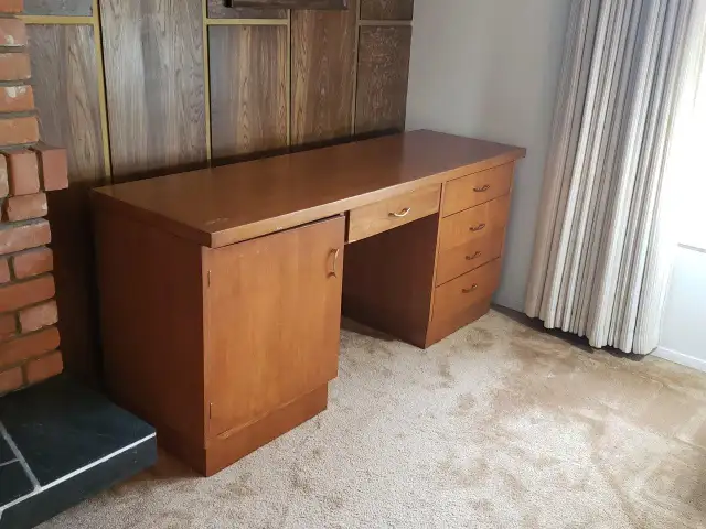 Student Desk