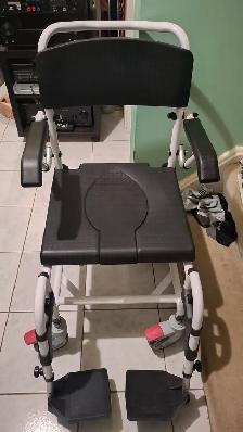 Wheelchair commode 4 in 1 - Photo 2