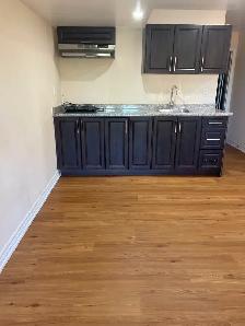 Walkout Basement is available for rent from 01.Oct.2026 - Photo 5